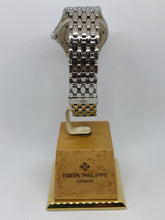 Load image into Gallery viewer, Neptune