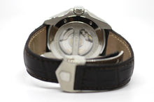 Load image into Gallery viewer, Grand Carrera