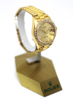 Load image into Gallery viewer, Day-Date