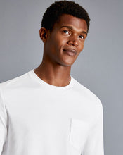 Load image into Gallery viewer, Cotton Long Sleeve Tyrwhitt T-Shirt - White