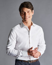 Load image into Gallery viewer, Semi-Spread Collar Non-Iron Cotton Linen Shirt - White