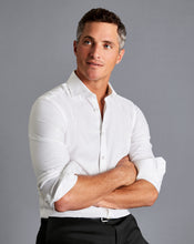 Load image into Gallery viewer, Spread Collar Non-Iron Cambridge Weave Shirt - White