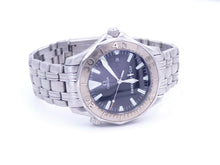 Load image into Gallery viewer, Omega Americas Cup Limited Edition Seamaster Chronometer Watch. Style: 2533.50.00