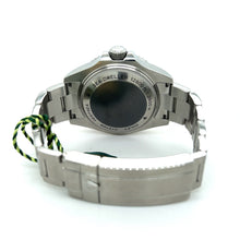 Load image into Gallery viewer, Deepsea Sea Dweller
