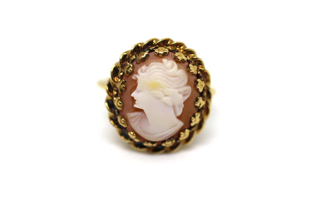 Cameo Ring