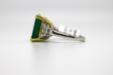 Load image into Gallery viewer, Emerald Diamond Ring
