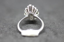 Load image into Gallery viewer, Antique Ring
