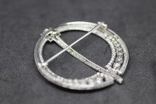 Load image into Gallery viewer, Antique Pin
