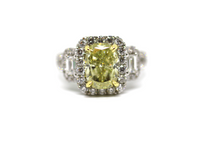 Load image into Gallery viewer, Fancy Yellow Diamond Ring
