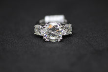 Load image into Gallery viewer, Engagement Ring
