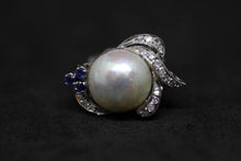 Load image into Gallery viewer, Pearl Diamond Ring
