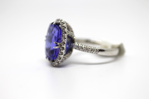 Tanzanite Diamond Ring