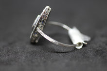 Load image into Gallery viewer, Antique Sapphire Ring
