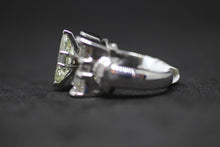 Load image into Gallery viewer, Engagement Ring
