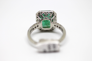 Emerald Diamond Ring