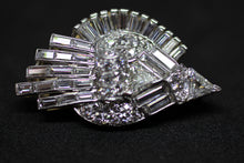 Load image into Gallery viewer, Antique Pin
