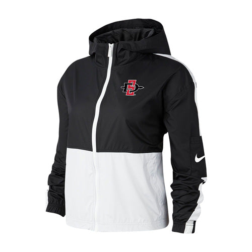2020 Women's Nike Sideline SD Spear Sportswear Woven Jacket