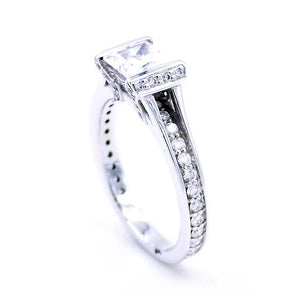 Ritani 18K White Gold Diamond Engagement Ring Style: 1PCZ3141