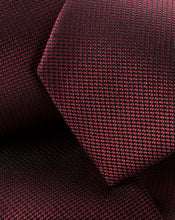 Load image into Gallery viewer, Stain Resistant Slim Silk Tie - Red
