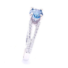 Load image into Gallery viewer, Sandra Biachi 18K White Gold Diamond Ring. Style: Blue Diamond Ring
