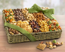 Load image into Gallery viewer, Deluxe Savory Snack Basket
