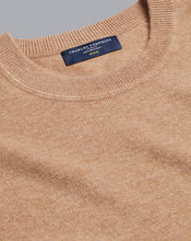 Load image into Gallery viewer, Merino Cashmere Crew Neck Sweater - Camel
