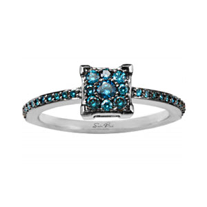 Sandra Biachi 14K White Gold And Blue Diamond Ring. Style: BC111BD