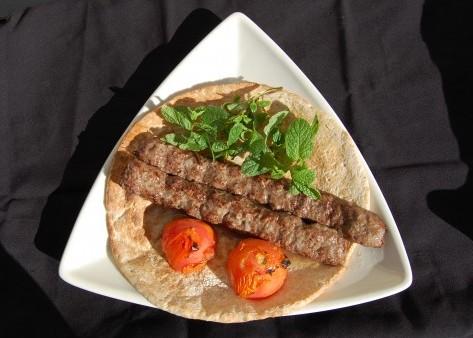 Kabob and Hot Bread (Nan-e-Dagh Kabob-e-Dagh)