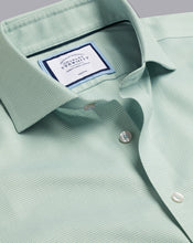 Load image into Gallery viewer, Spread Collar Non-Iron Cambridge Weave Shirt - Light Green
