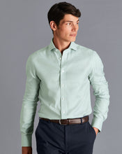 Load image into Gallery viewer, Spread Collar Non-Iron Cambridge Weave Shirt - Light Green
