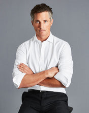 Load image into Gallery viewer, Spread collar Non-Iron Richmond Weave Shirt - White
