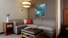 Load image into Gallery viewer, Two Queen Beds High Floor (with Sofa Bed)
