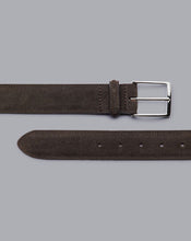 Load image into Gallery viewer, Made in England Suede Belt - Chocolate
