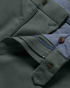 Ultimate Non-Iron Chinos - Forest Green