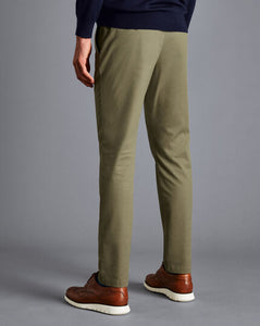 Ultimate Non-Iron Chinos - Olive Green