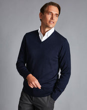 Load image into Gallery viewer, Merino V-Neck Sweater - Navy
