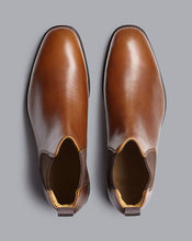 Load image into Gallery viewer, Chelsea Boots - Tan
