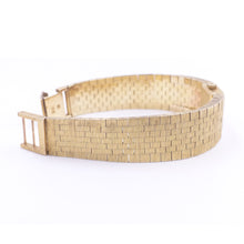Load image into Gallery viewer, Girard Perregaux Vintage 18K Solid Gold Square Men's Watch
