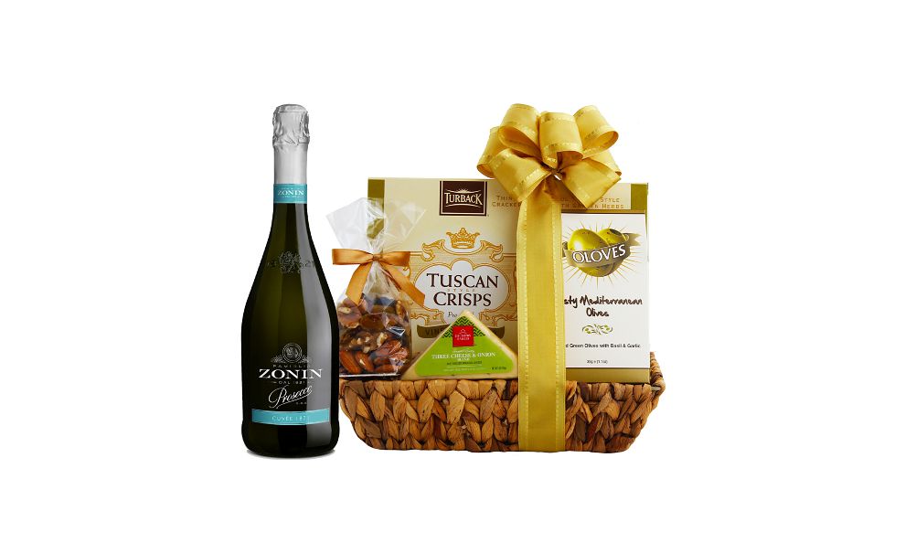 90 Point Prosecco & Cheese Gift Basket